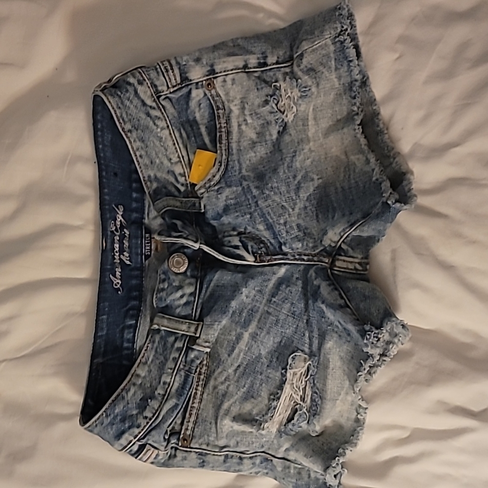 American Eagle Distressed Light Wash shorts